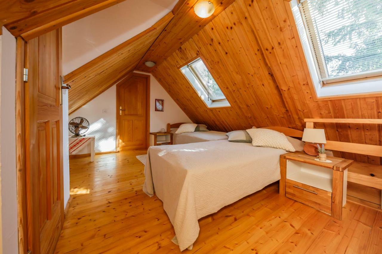 Beautiful Cottage With Heated Pool For 22 Ppl Plaski Exterior photo