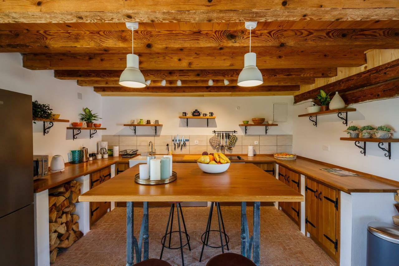 Beautiful Cottage With Heated Pool For 22 Ppl Plaski Exterior photo