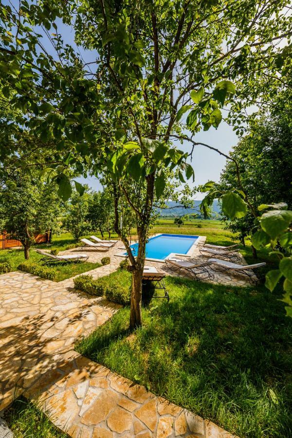 Beautiful Cottage With Heated Pool For 22 Ppl Plaski Exterior photo