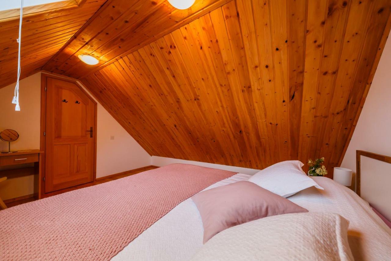 Beautiful Cottage With Heated Pool For 22 Ppl Plaski Exterior photo